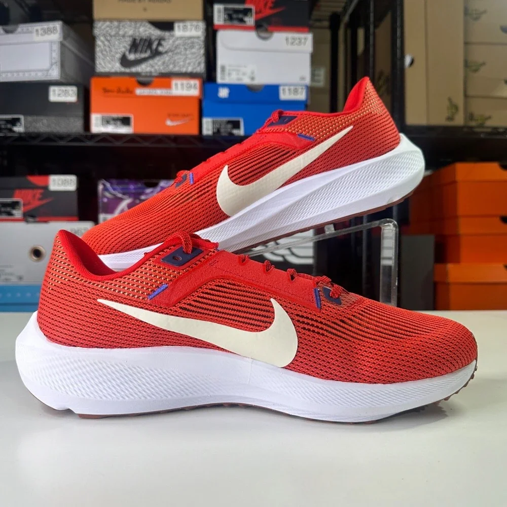 Air Zoom Pegasus 40 Men's Size 11.5 University Red/Sea Glass DV3853-600